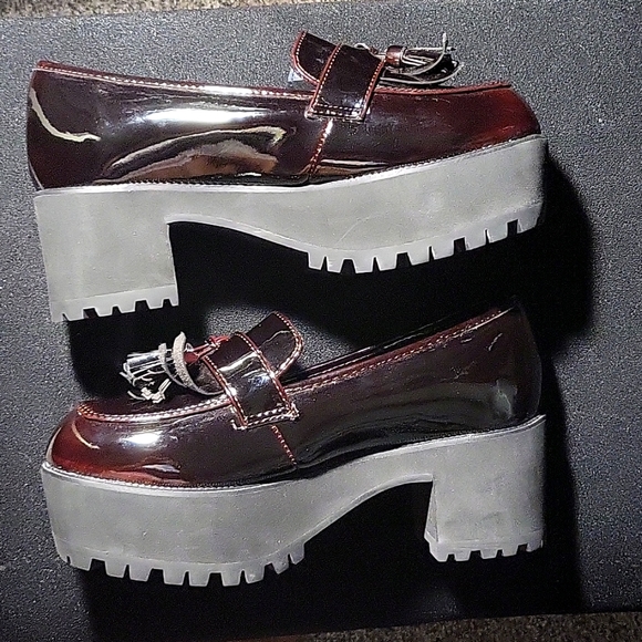 TUK Platform Loafers - Picture 4 of 4